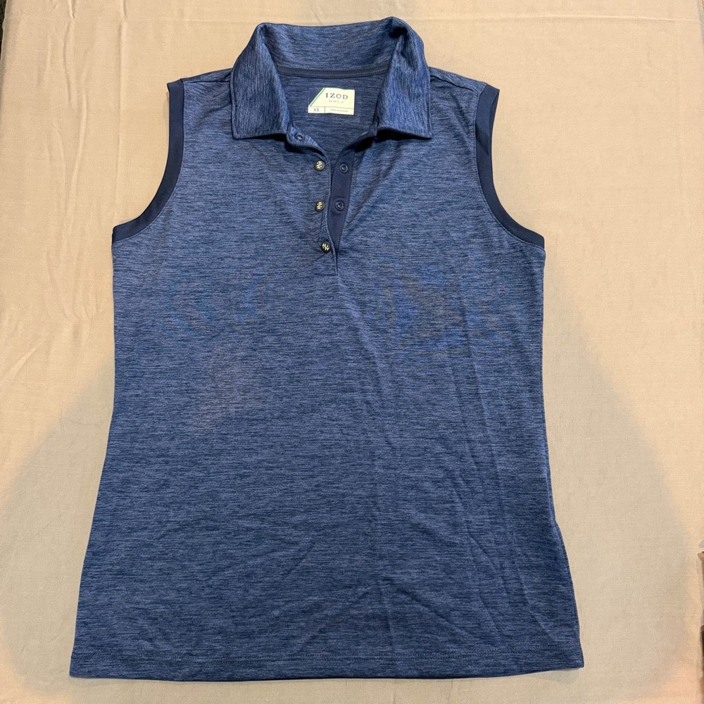 Izod Women's Navy Sleeveless Blouse